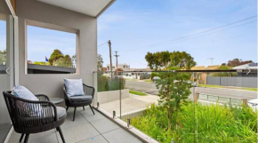 Ocean Grove Breeze On The Terrace Coastal Apartment Ocean Grove
